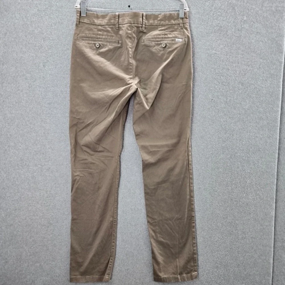 Levis *please carefully